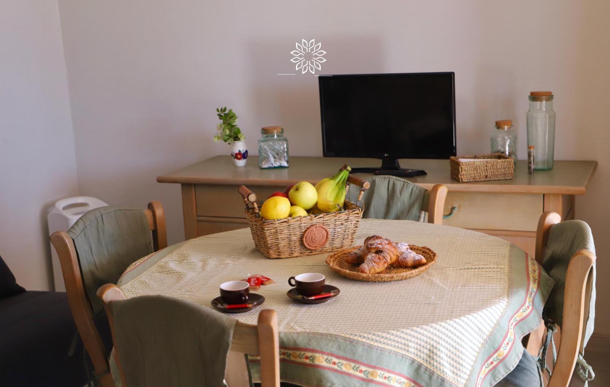 Casa Lucia Villa Agnone Bagni Luaran gambar